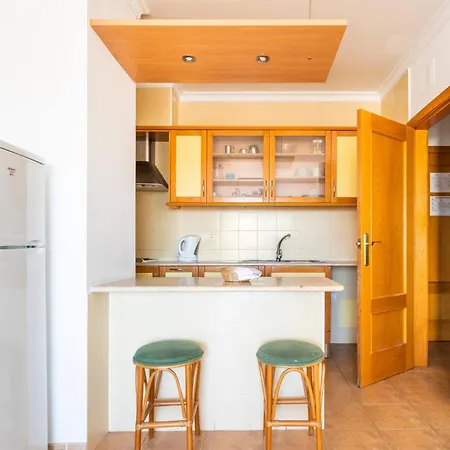 Turisticos Alagoa Apart Otel 4*